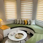 Διαμέρισμα Camara Homes Άνδρος
