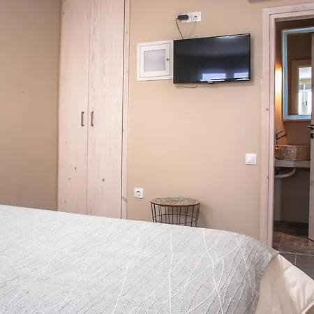 Camara Homes